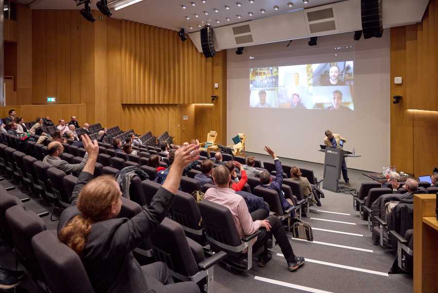 Enlarged view: SG Symposium