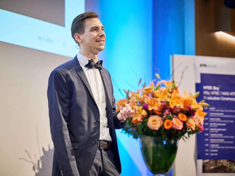 Enlarged view: Romain Zuber