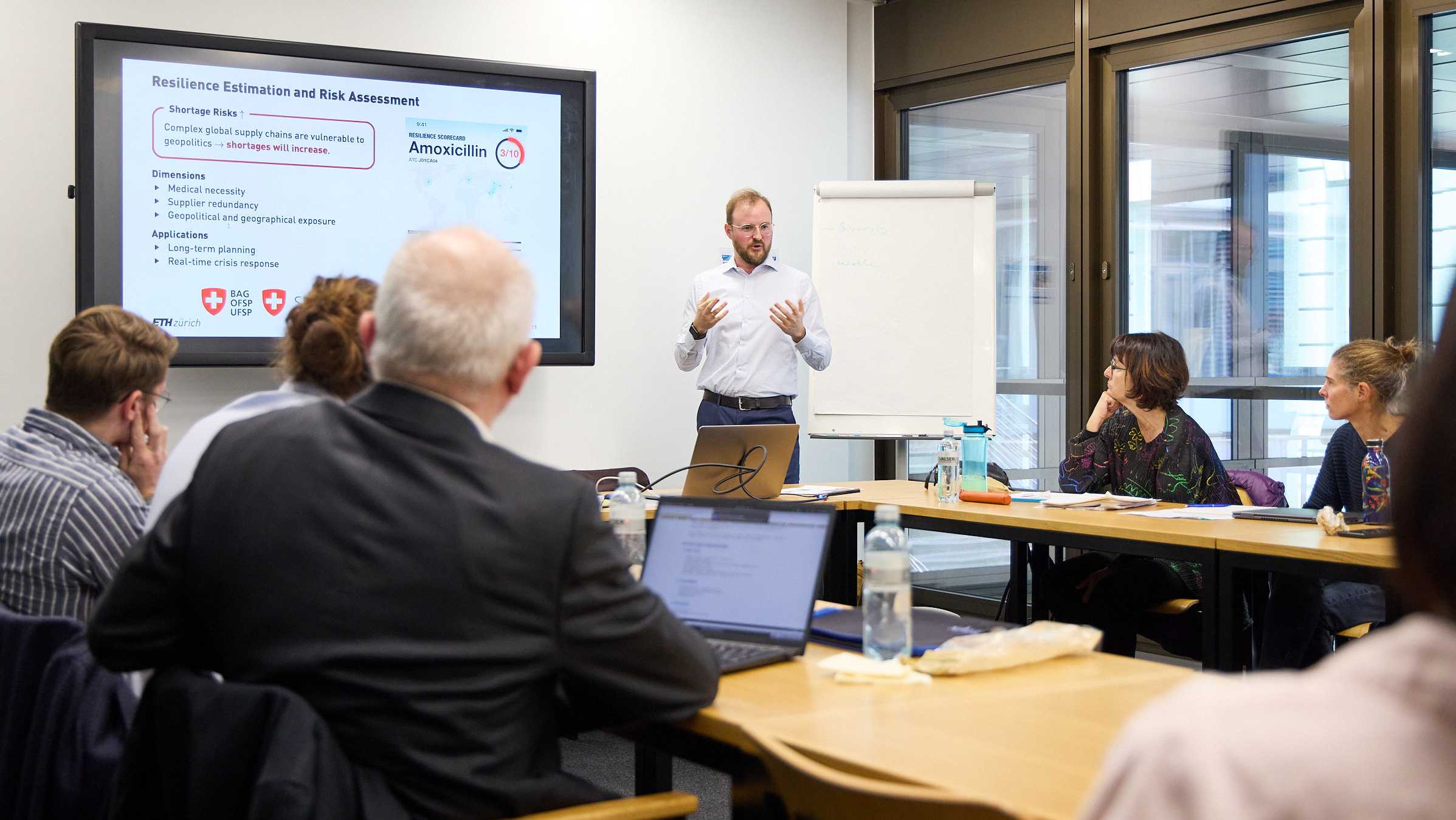 Enlarged view: Dr Luca Verginer giving a presentation