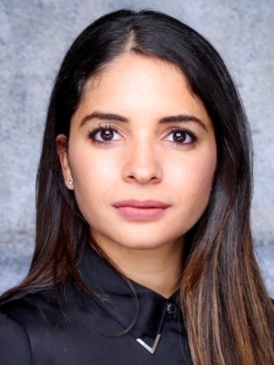 Dr.  Arlette Danielle Román Almánzar